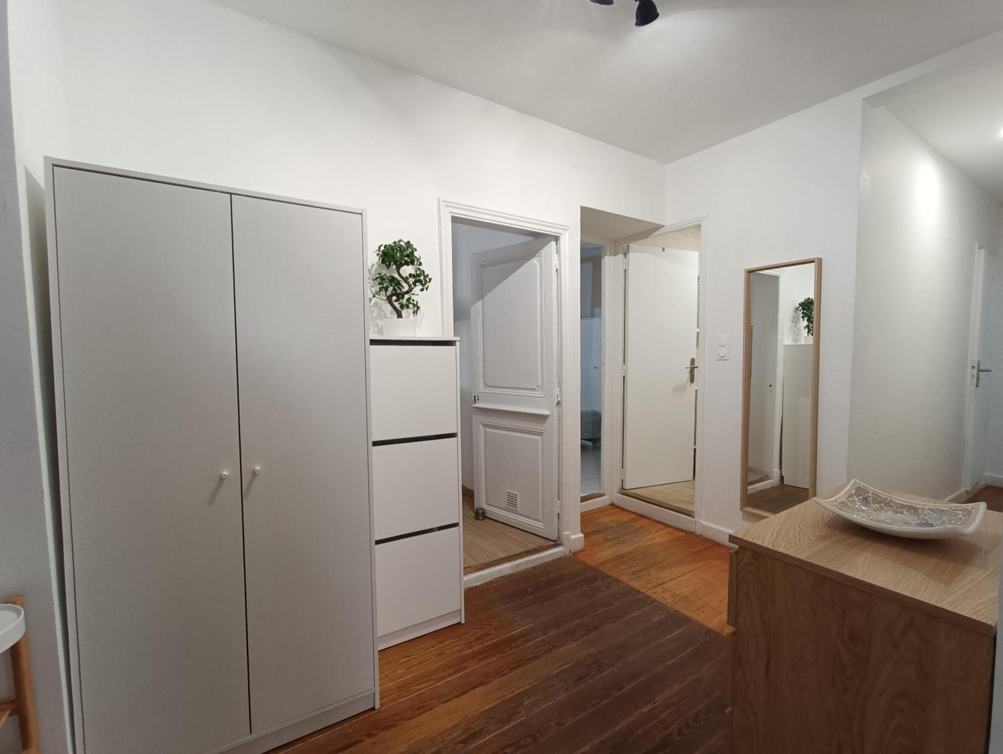 Appartements Et Studio Renoves En 2022, Intra Muros Авиньон Экстерьер фото